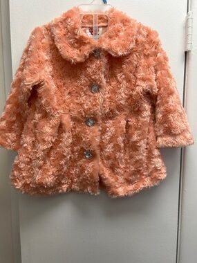 Little Lass 3T Plush Peach Faux Fur Girls' Coat Jacket with Plastic Gem Buttons